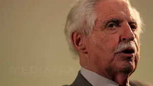 Chimistul Carl Djerassi, unul dintre creatorii pilulei contraceptive, a murit