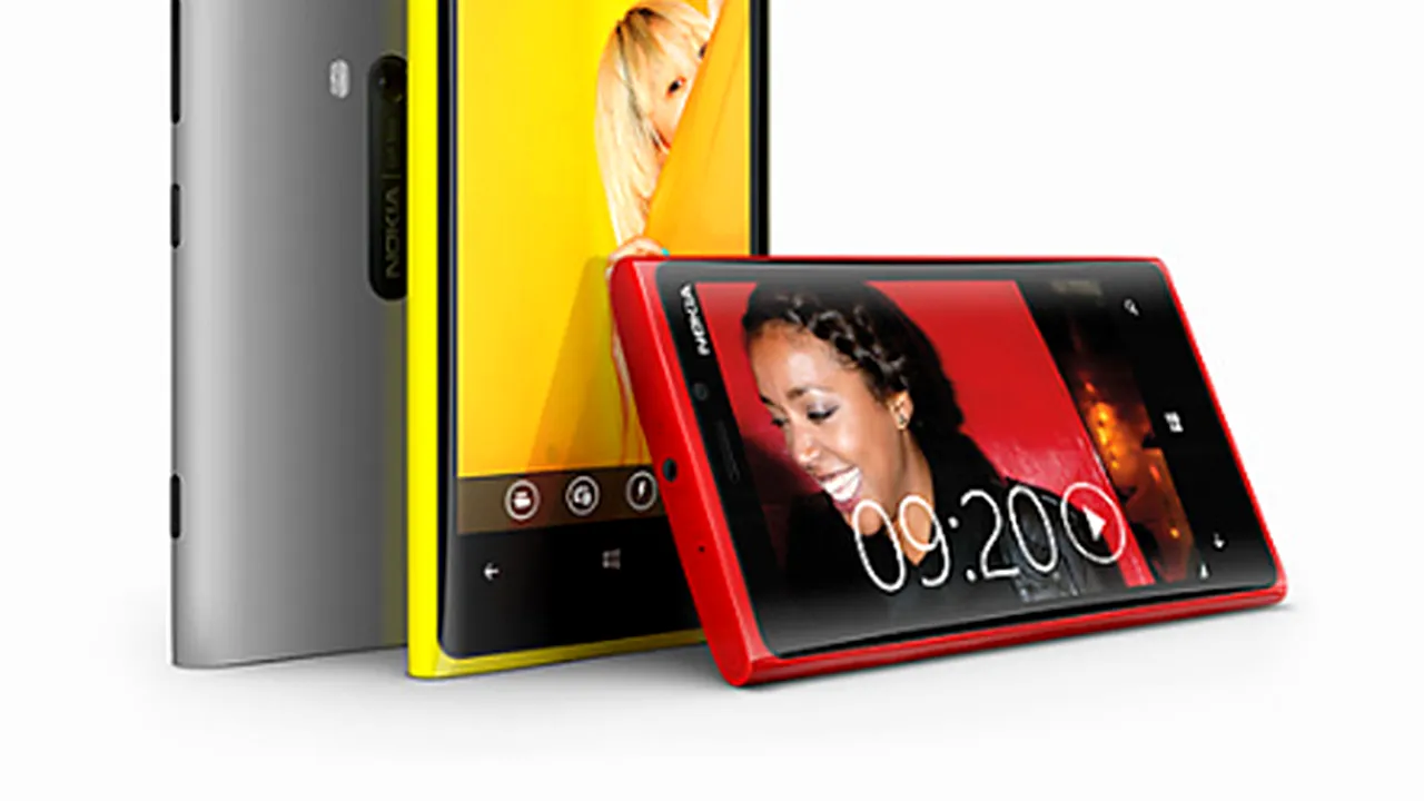 Nokia luptă cu toate armele: Lumia 920 va avea un preţ mai mic decât al iPhone 5