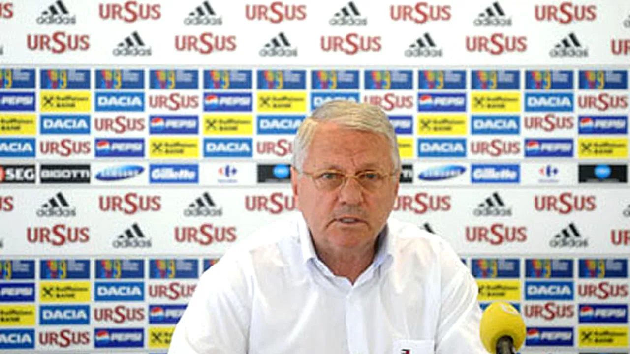 Rădulescu: Avem un selecţioner care nu mai e aşa rece faţă de antrenorii de cluburi