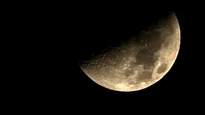 Ungaria a dezvoltat un rover pe care vrea să-l trimită pe Lună pentru a căuta apă