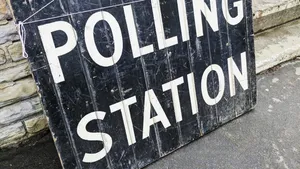 Lovitură pentru partidele tradiționale din Marea Britanie. Au ocupat locurile trei și patru la alegerile parțiale de joi