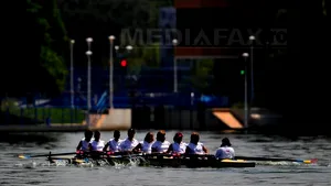 Echipajul feminin 8+1 al României, în finală la CM