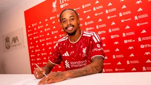 Liverpool oficializează transferul lui Bradley Barcola de la Paris Saint-Germain. Unul dintre cele mai mari transferuri ale verii