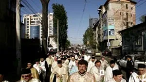Aproximativ 12.000 de ortodocşi, la procesiunea din Capitală pentru Florii (Video ProTv)
