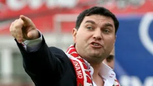 Borcea îi ameninţă pe jucători că îi dă afară dacă nu câştigă în Ghencea