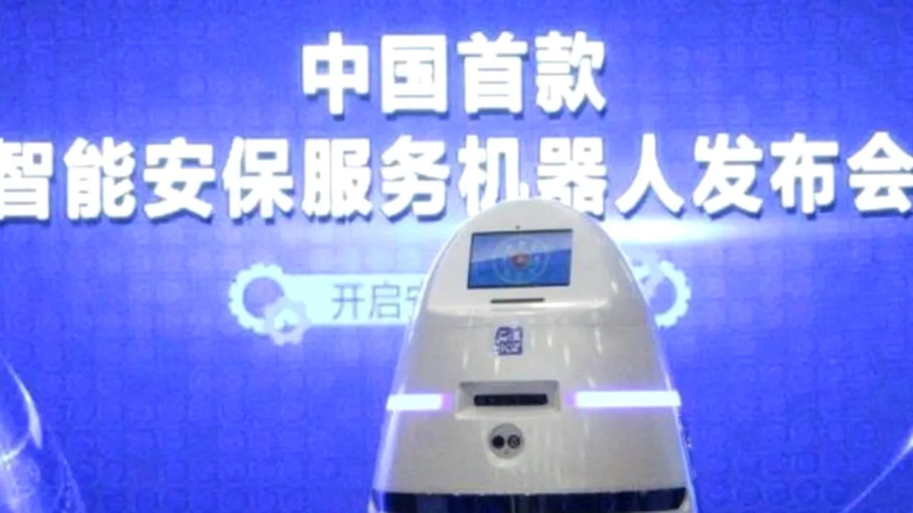 Anbot, robotul-poliţist ce poate decide singur unde să patruleze, a fost lansat în China