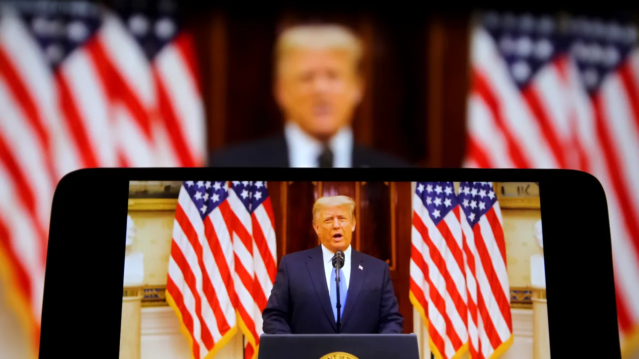 Canalul de YouTube al fostului preşedinte american Donald Trump a fost reactivat. Platforma ridică interdicţiile