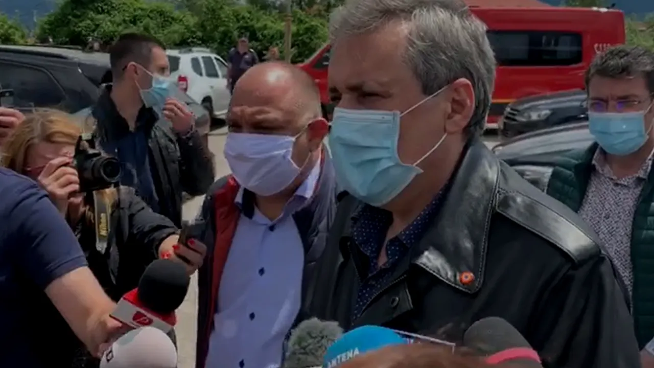 Ministrul de Interne, Marcel Vela, reacţionează după ravagiile făcute de inundaţii: Prioritară a fost salvarea vieţilor