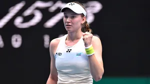 Elena Rybakina o învinge pe Jessica Pegula și ajunge în a doua sa finală la Australian Open