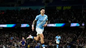 Manchester City câștigă Cupa Ligii Angliei, învingând cu 2-0 pe Arsenal Londra
