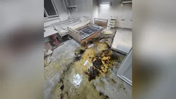 SOCIAL Incendiu la Spitalul Județean Reșița: 16 pacienți au fost evacuați, iar o femeie a suferit arsuri. Flăcările au fost stinse rapid de pompieri