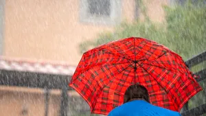 Atenţionare MAE. Vreme severă în Italia. Coduri roşu, portocaliu şi galben de ploi şi inundaţii