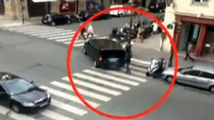 Hoţii implicaţi în jefuirea unui magazin de bijuterii la Paris ar fi fost recrutaţi din orfelinate