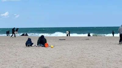 VIDEO Minivacanța de 1 Mai. Care sunt cele mai căutate stațiuni de pe litoral și cât ajunge o noapte de cazare