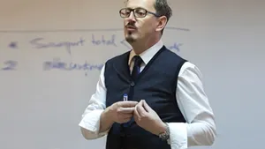 Goldbach Group, alături de Universitatea din Bucureşti şi Ascendis Consulting, anunţă derularea unui program postuniversitar de formare în domeniul dezvoltării durabile destinat funcţionarilor publici