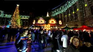 Pregătiri pentru SĂRBĂTORI 2017. Oraşele care vor fi iluminate festiv în timpul iernii