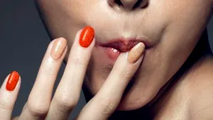 Ojă COMESTIBILĂ iute şi condimentată, lansată de KFC - FOTO, VIDEO