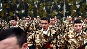 Retragerea neplanificată din teatre de operaţii, decisă de Parlament la propunerea CSAT