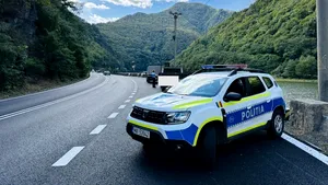 Ministrul Transporturilor anunţă că Valea Oltului se închide timp de o lună