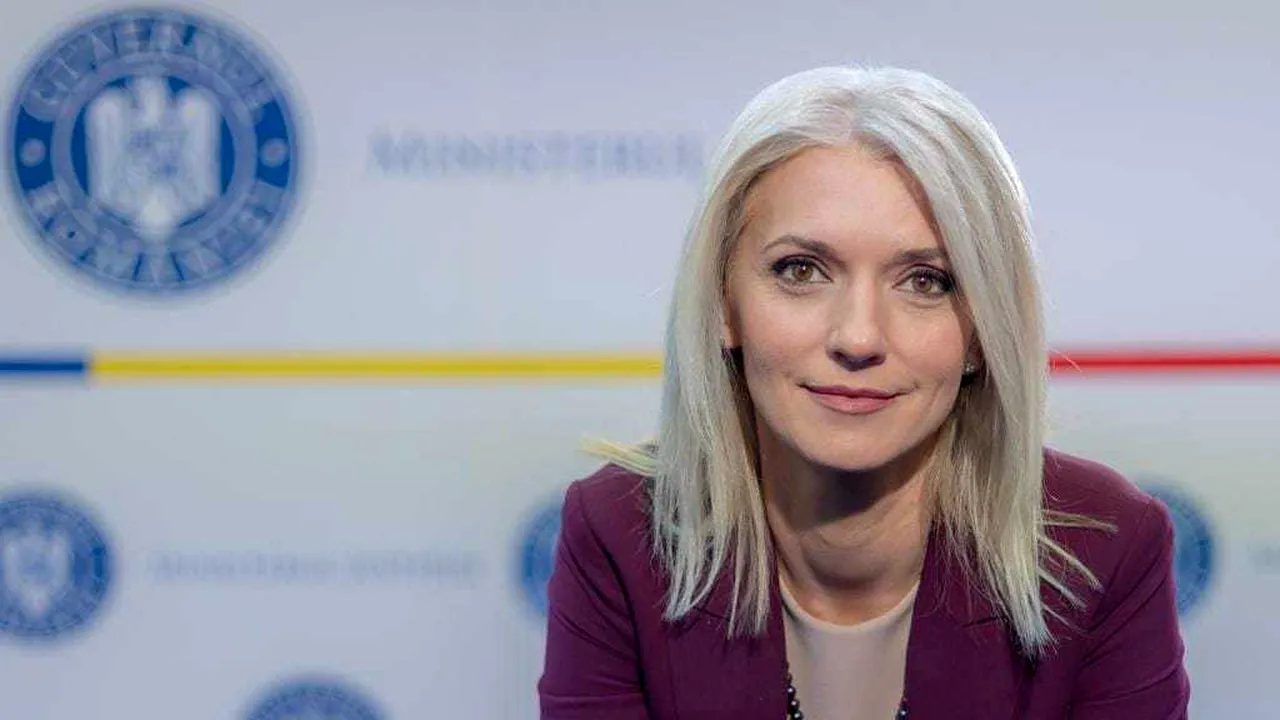 Gorghiu, dezamăgită că legea care prevede 33% locuri pentru femei în Parlament nu e adoptată