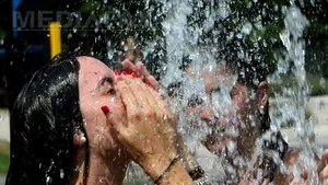 Căldură mare în Ungaria: Temperaturile pot depăşi 36 de grade Celsius