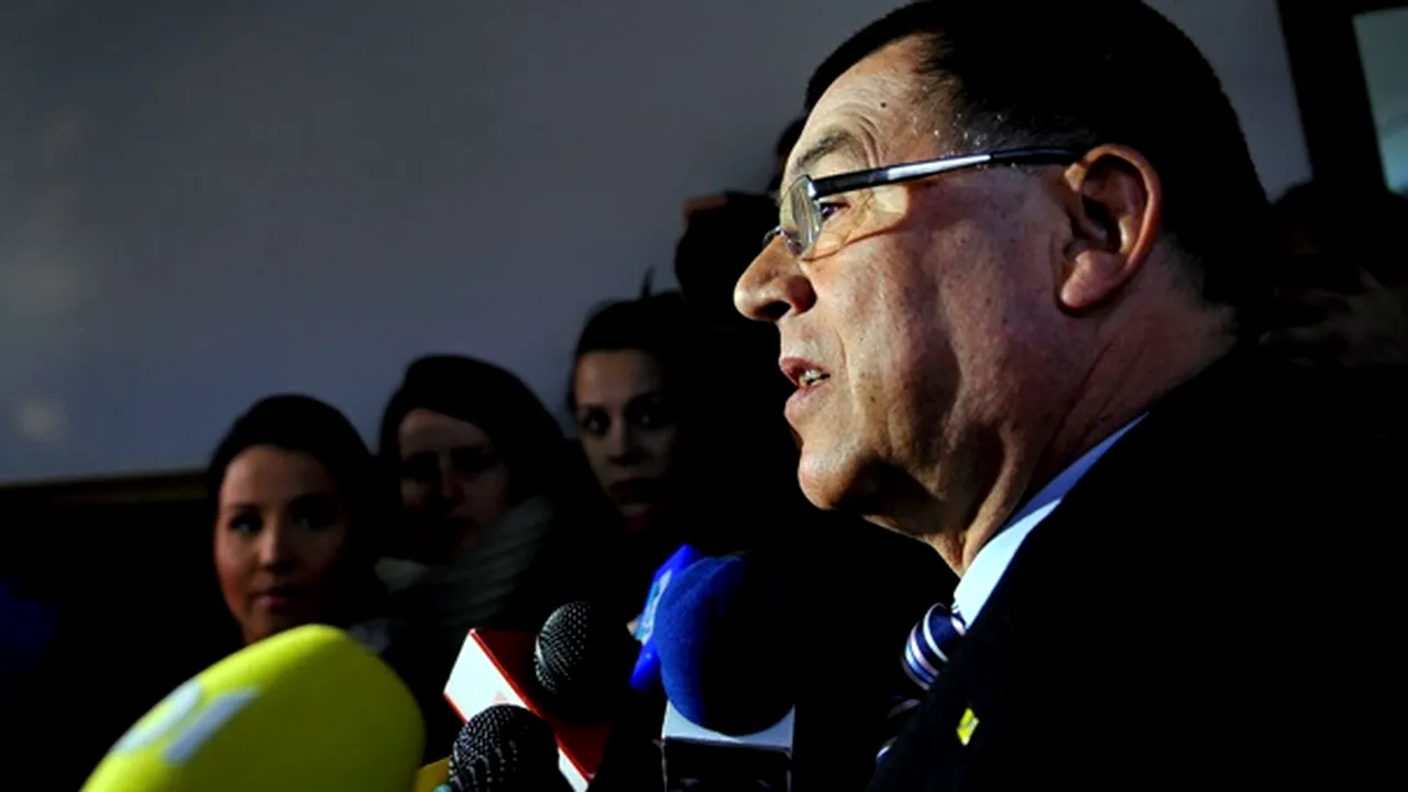 Radu Stroe va fi sancţionat contravenţional pentru continuarea campaniei electorale