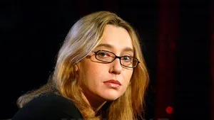 Scriitoarea Virginie Despentes, distinsă cu premiul Renaudot pe anul 2010