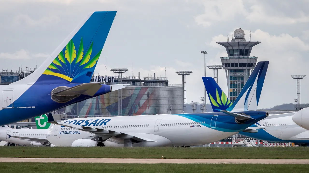 Zboruri anulate pe un aeroport din Estonia din cauza problemelor la GPS. Estonienii dau vina pe ruşi