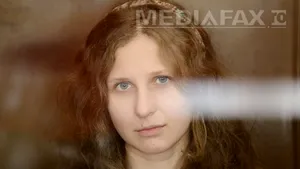 Pussy Riot, melodie împotriva războiului: Criminalul Putin

