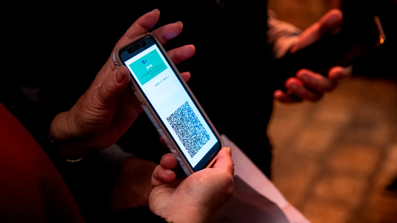 Certificat digital COVID-19 în toate localităţile din România? Răspunsul ministrului interimar al Sănătăţii