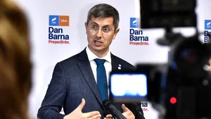 Barna, după ce Băsescu a acuzat USR că este un partid neomarxist: „Are un tupeu special. Să rămână în barca lui”