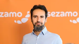 Sezamo redefineşte experienţa cumpărăturilor alimentare online şi scurtează timpul de livrare