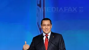 Ponta: Mama se uită la televizor, din păcate. Surorile mele nu mai au televizor de o lună, e mai bine