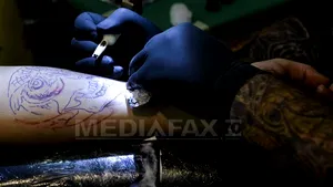 Cel mai tatuat om din lume, Emilio Gonzalez, vine la Transilvania Tattoo Expo - VIDEO