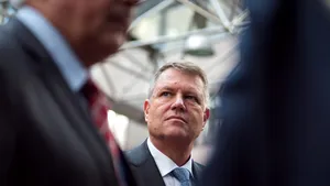 Summit important pentru România - Iohannis: Marea Britanie trebuie să rămână în UE, dar nu acceptăm discriminarea românilor