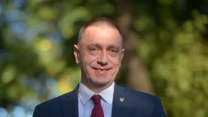 Ce mesaje au transmis politicienii, de sărbători. Miniştrii au dat startul urărilor