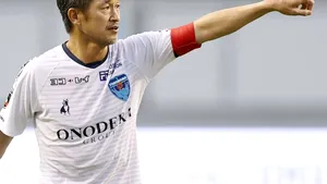 TOP cei mai în vârstă fotbalişti din istorie. Mexicanul Salvador Reyes a jucat la 71 de ani