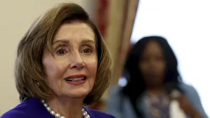 Nancy Pelosi a suferit o operaţie de înlocuire a şoldului după accident