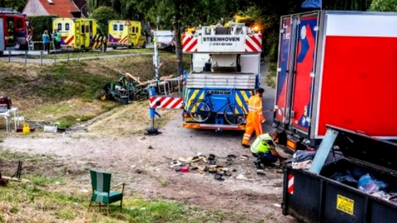 Mai mulţi morţi după ce un camion a intrat într-o zonă de grătar de cartier în Olanda