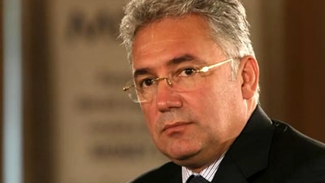 Videanu: Refuzul PSD de a dialoga cu PDL în Coaliţie este de natură să genereze o criză politică