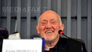 Lynn Howells a semnat un nou contract pe doi ani cu Federaţia Română de Rugby