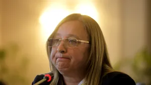 Speranţa Cliseru, apropiată a Gabrielei Firea, şi-a încetat mandatul în funcţia de prefect al Capitalei