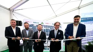 Proiect de amploare în energie verde: 27.000 de panouri fotovoltaice