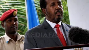 Coloana oficială a preşedintelui somalez, atacată de către islamişti shebab