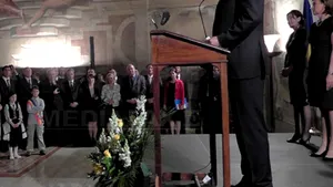 REPORTAJ: Iohannis, baie de mulţime la Roma, în cea mai mare comunitate de români din diaspora - FOTO, VIDEO