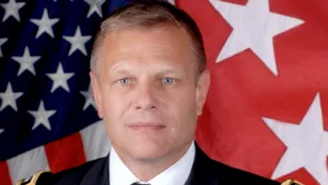 Generalul-maior (rez.) Allen Batschelet, la conferinţa New Strategy Center: „Ruşii au crezut că pot copleşi forţele ucrainene şi că liderii civili nu vor lupta” / Liderii militari de succes nu fac presupuneri fără planuri de rezervă