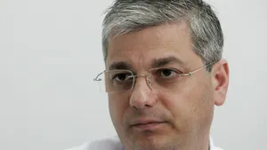 Radu Mustăţea, fost preşedinte al directoratului Astra, cercetat sub control judiciar