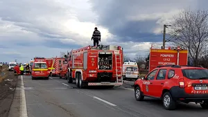 Jandarmii fac apel la public să doneze sânge pentru fetiţa unui coleg mort în accidentul de la Hărman