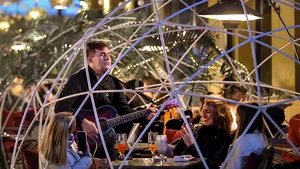 CMPB va dezbate schimbarea regulamentului de funcţionare a teraselor din Centrul Vechi