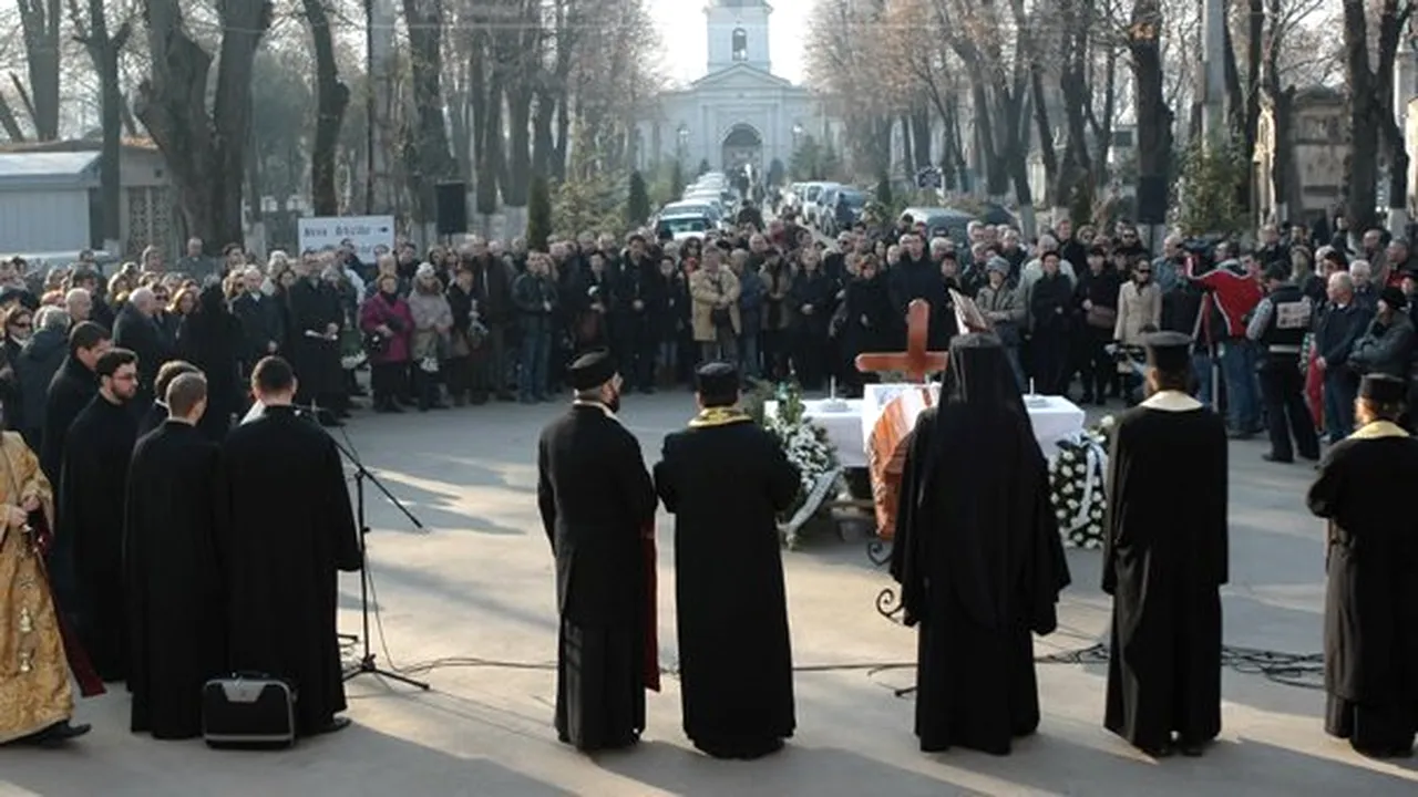 Alexandru Tocilescu a fost înmormântat, sâmbătă, la Cimitirul Bellu din Capitală